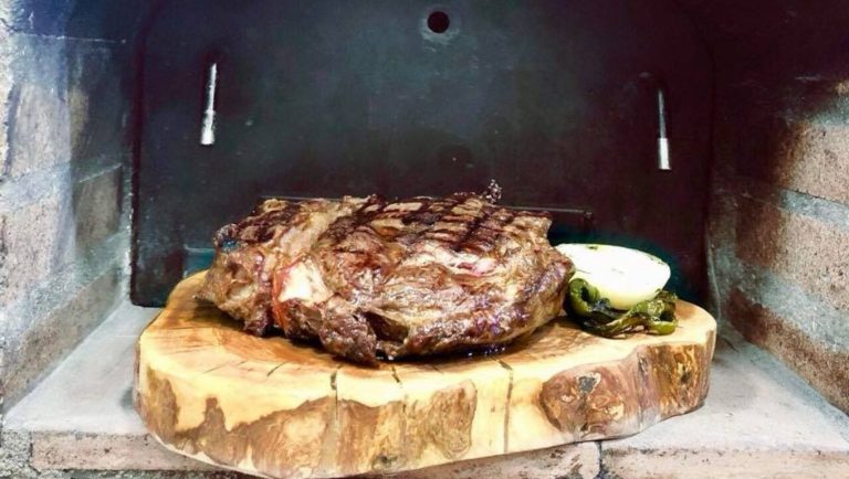 Carne a la parrilla argentina